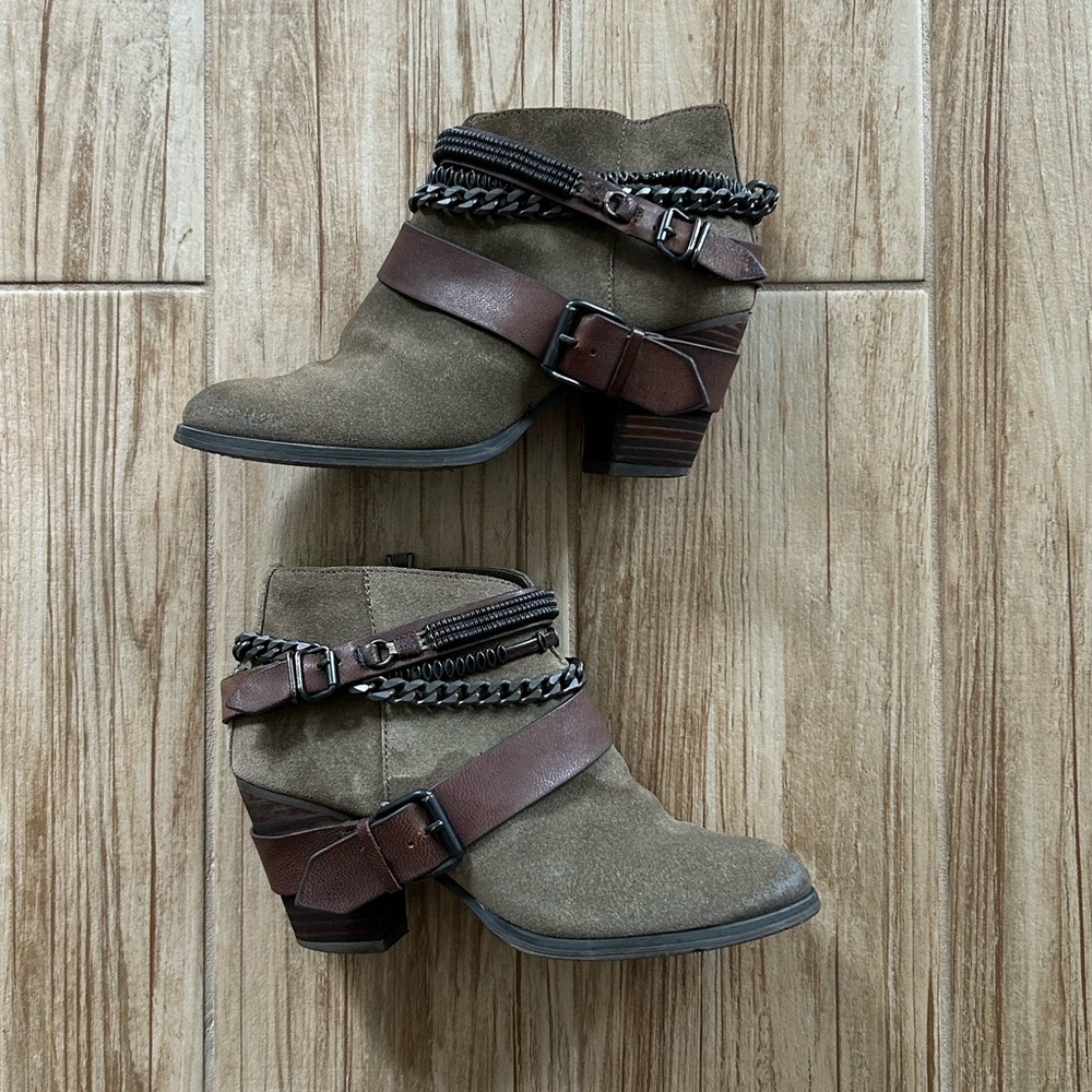 Trouvé brown zip-up booties with chain and buckle details Size 6